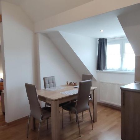 Fabi 2 Apartment เฮวิซ ภายนอก รูปภาพ